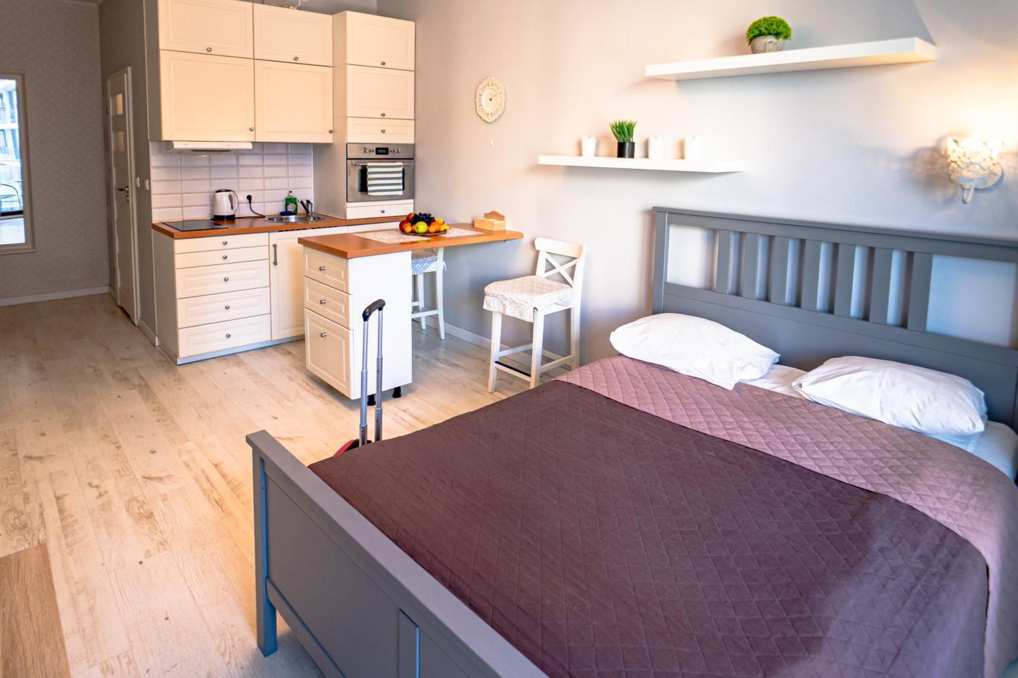 Apartamenty Triton Park Varşova Oda fotoğraf
